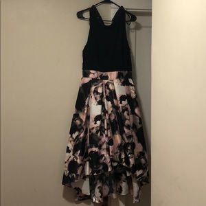 SLNY high low dress with backbow